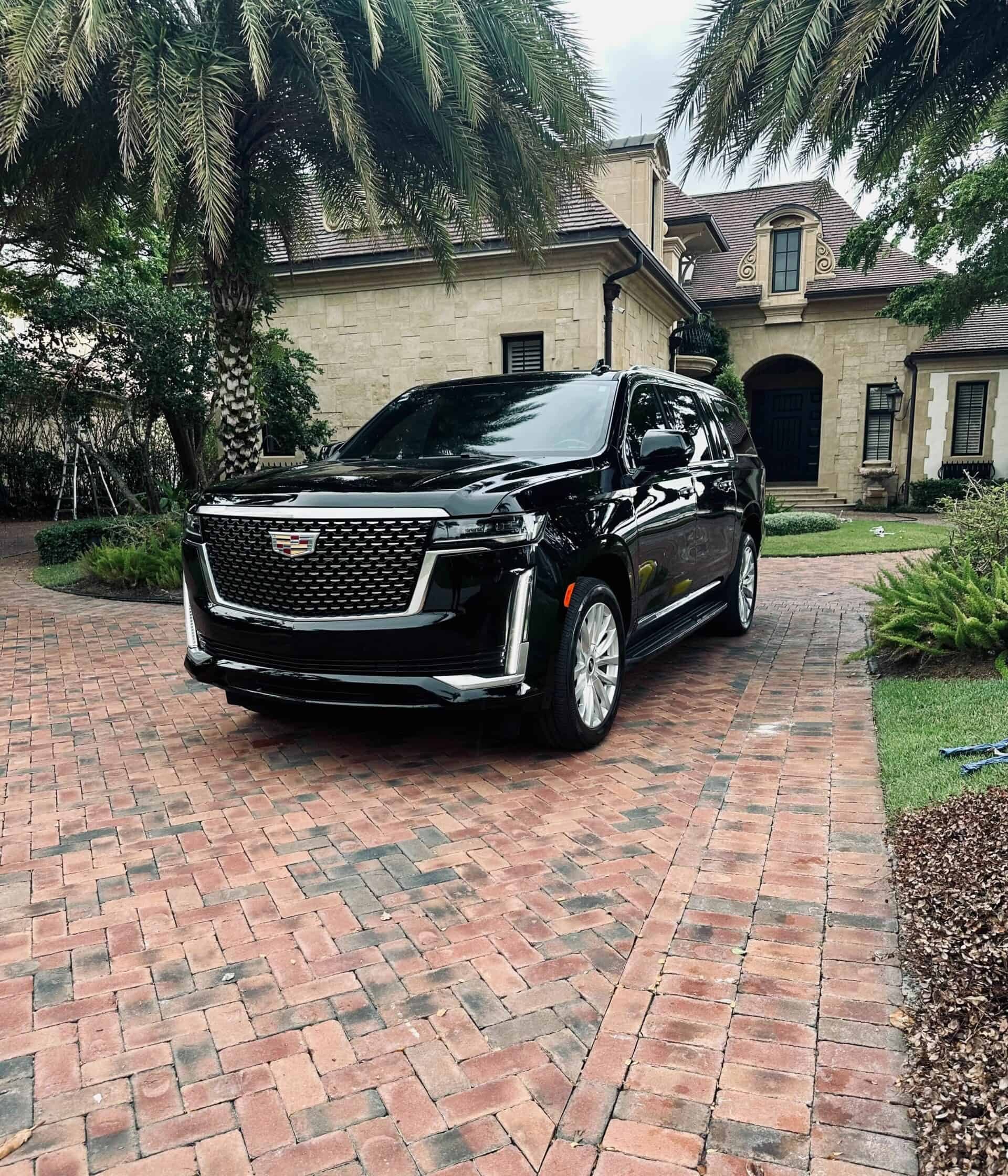 Lux VIP Cadillac Escalade in Florida Cadillac Escalade in Florida